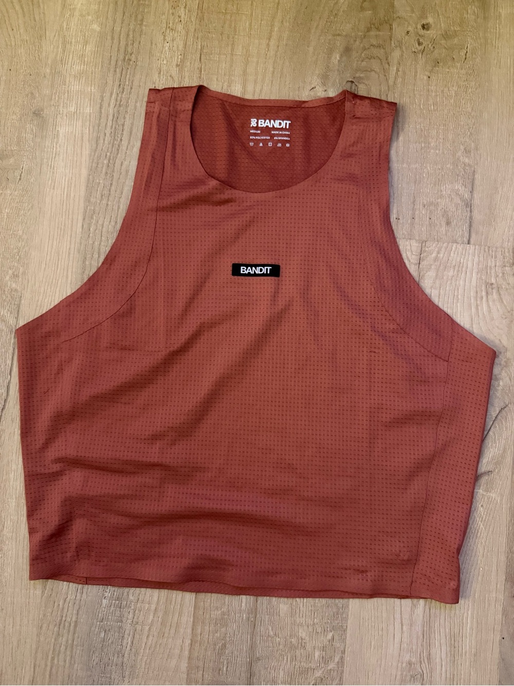 Bandit running geomesh race singlet